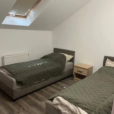 Mandula Apartman Apartment *
